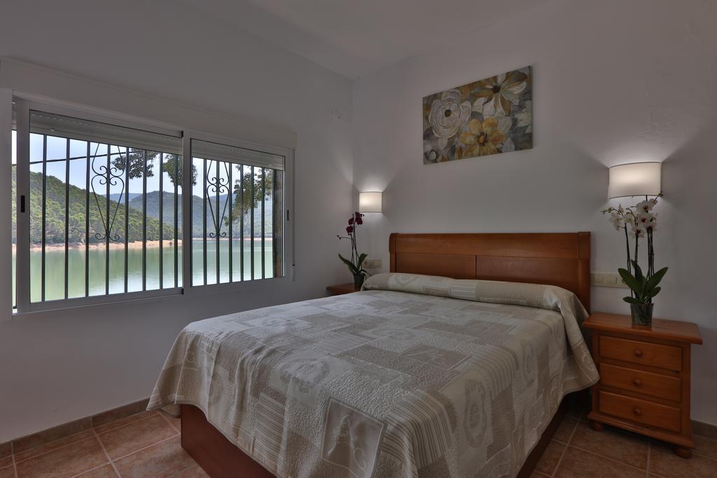 Apartamentos El Madroñal Coto Ríos Exterior foto